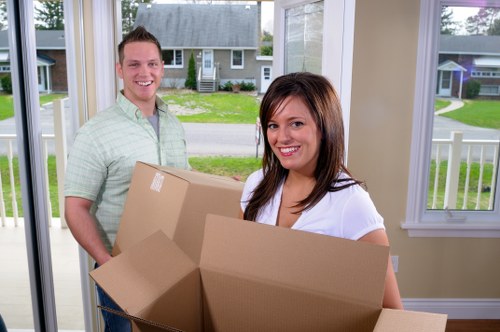Flexible man and van removals service for local Woodlands customers