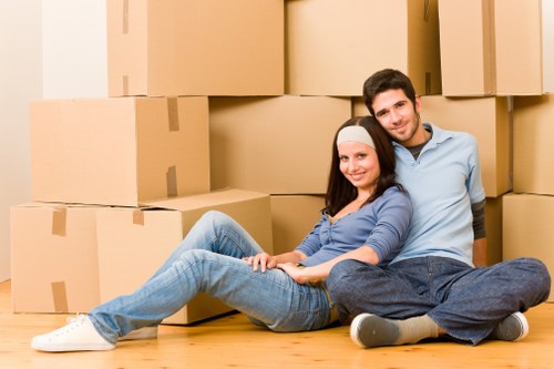 Local removals van service navigating Woodlands streets