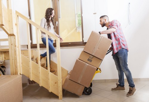 Careful moving service with van in Woodlands