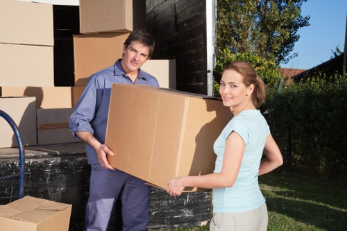 Moving day support for a removals van in Woodlands